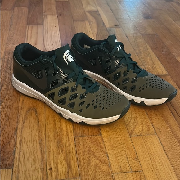 Nike MSU Dark Green Running Shoes - Picture 1 of 5